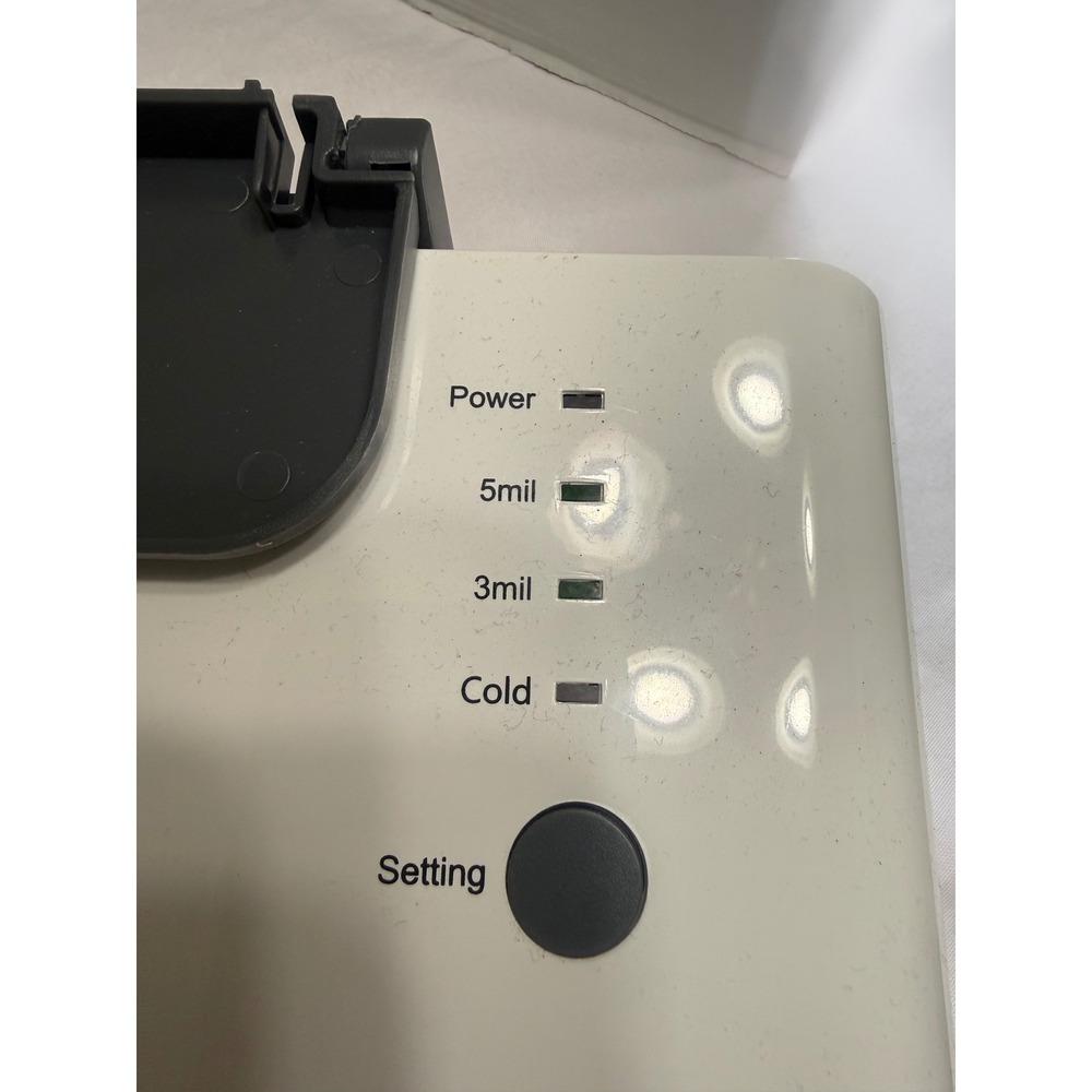 Used 2 of Pen+Gear Letter S Thermal Laminator White L411-A Hot Cold Jam Release - Picture 5 of 11